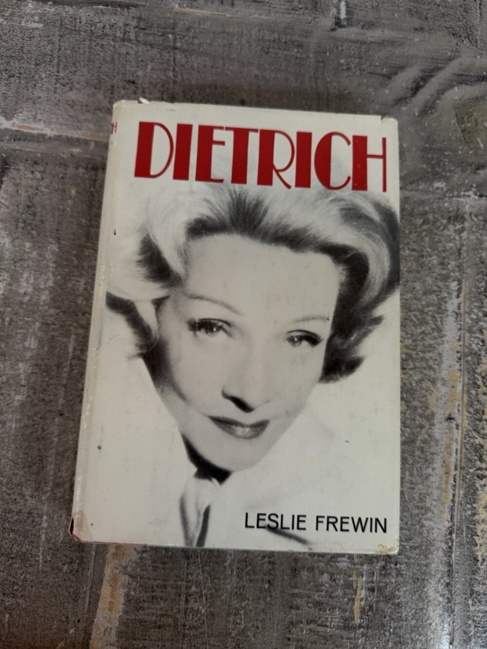 Dietrich by Leslie Frewin  Hardbound W/ Dust Jacket Movies Film Actress  1967